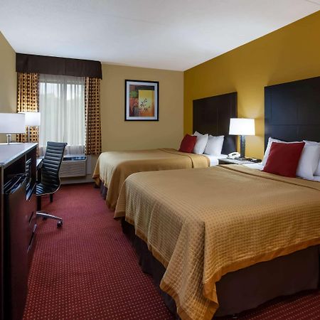 Days Inn By Wyndham Donegal Экстерьер фото